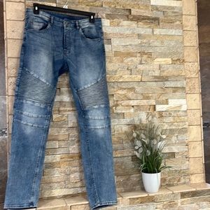 Men’s skinny jeans